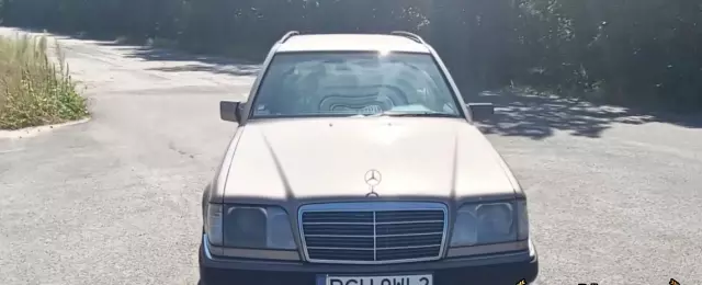 MERCEDES-BENZ W124 