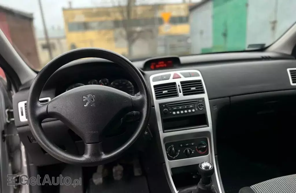 PEUGEOT 307 