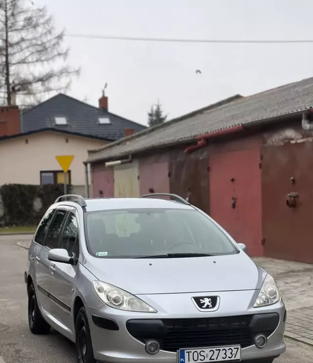 PEUGEOT 307 