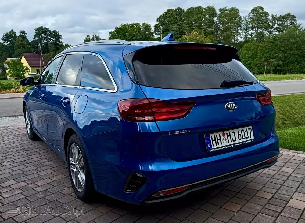 KIA Ceed 1.4 T-GDI L Business Line