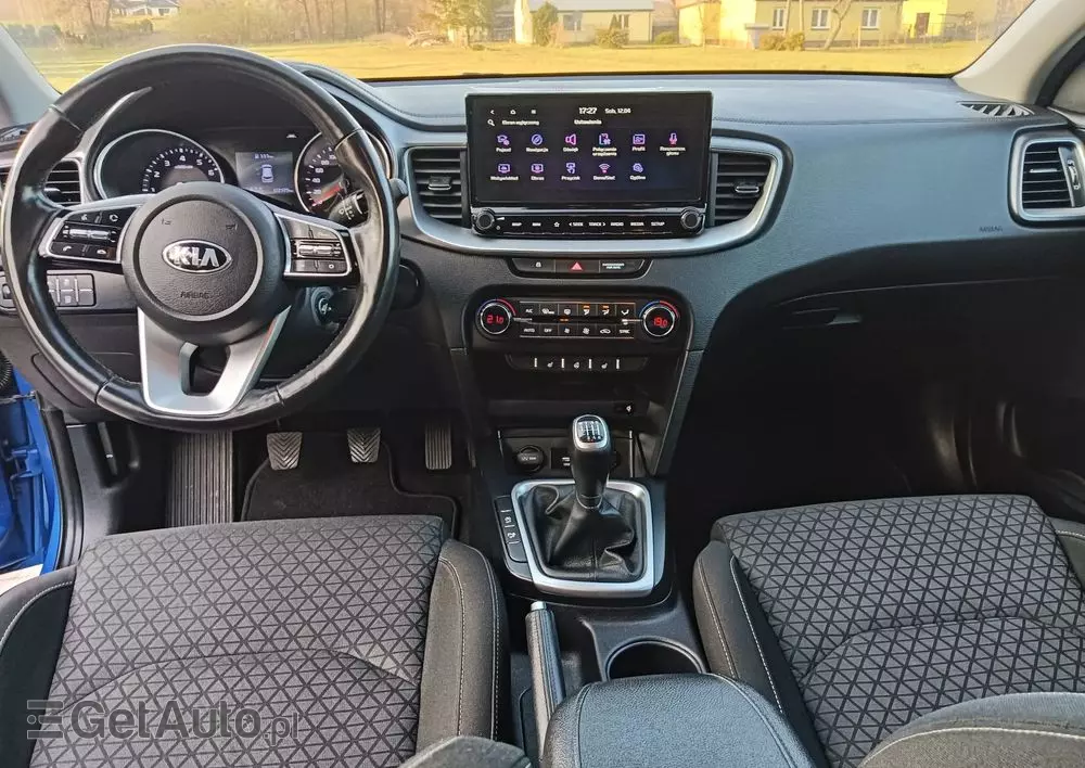 KIA Ceed 1.4 T-GDI L Business Line