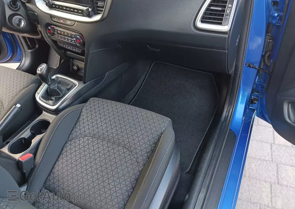 KIA Ceed 1.4 T-GDI L Business Line