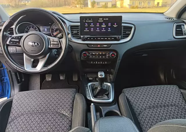 KIA Ceed 1.4 T-GDI L Business Line