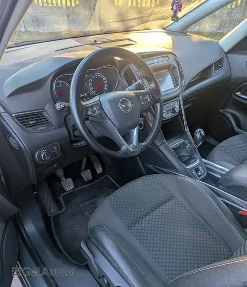 OPEL Zafira 