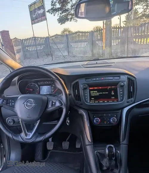 OPEL Zafira 