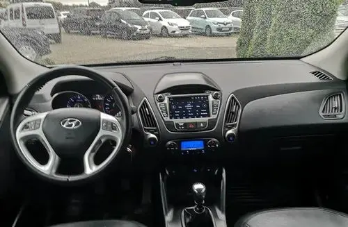 HYUNDAI Ix35 