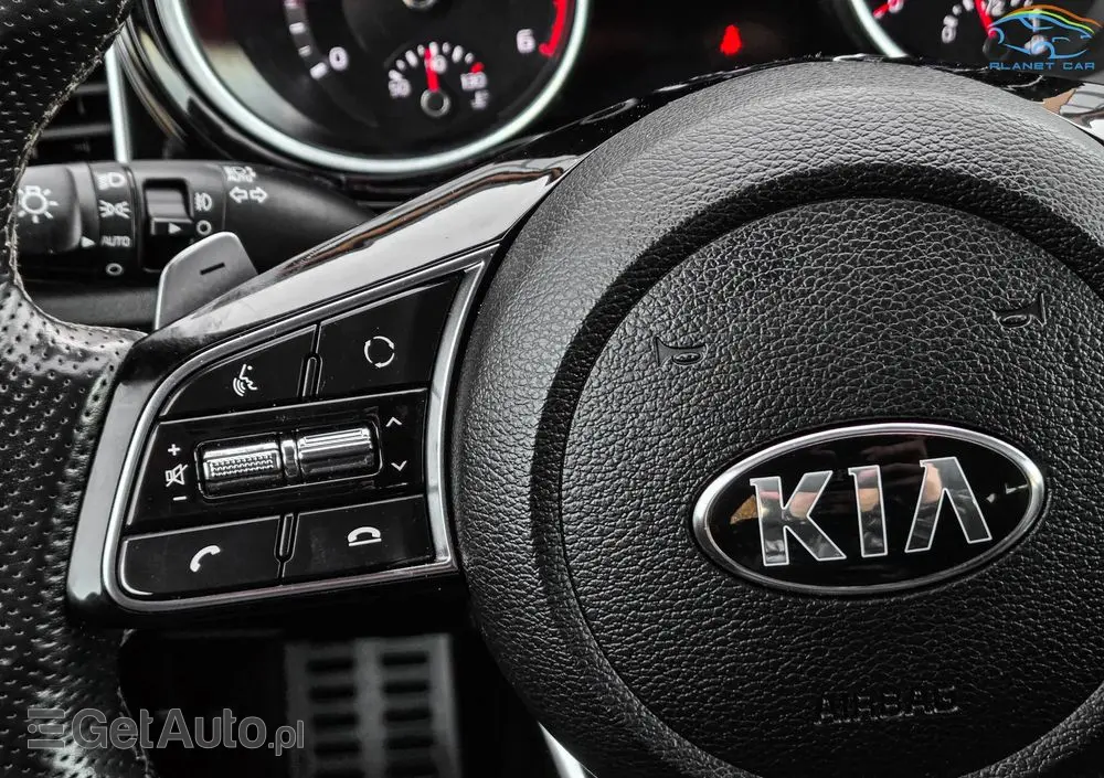 KIA ProCeed 1.6 CRDi DCT7 SCR GT LINE