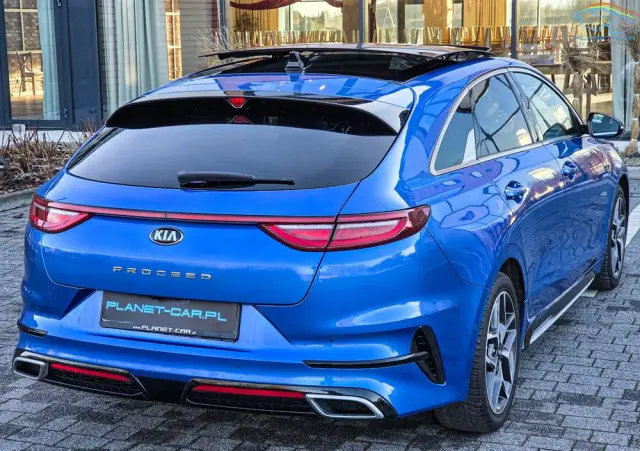 KIA ProCeed 1.6 CRDi DCT7 SCR GT LINE