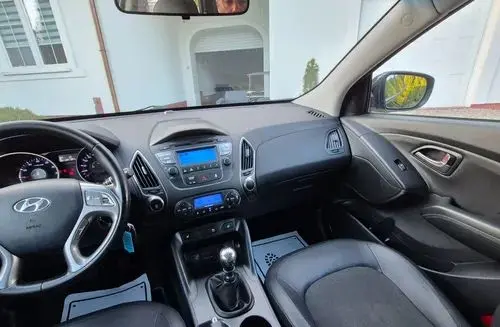 HYUNDAI Ix35 