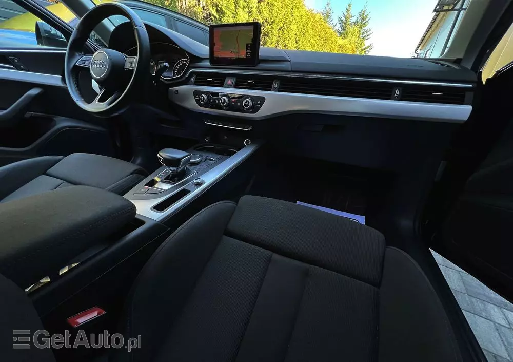 AUDI A4 2.0 TFSI ultra S tronic