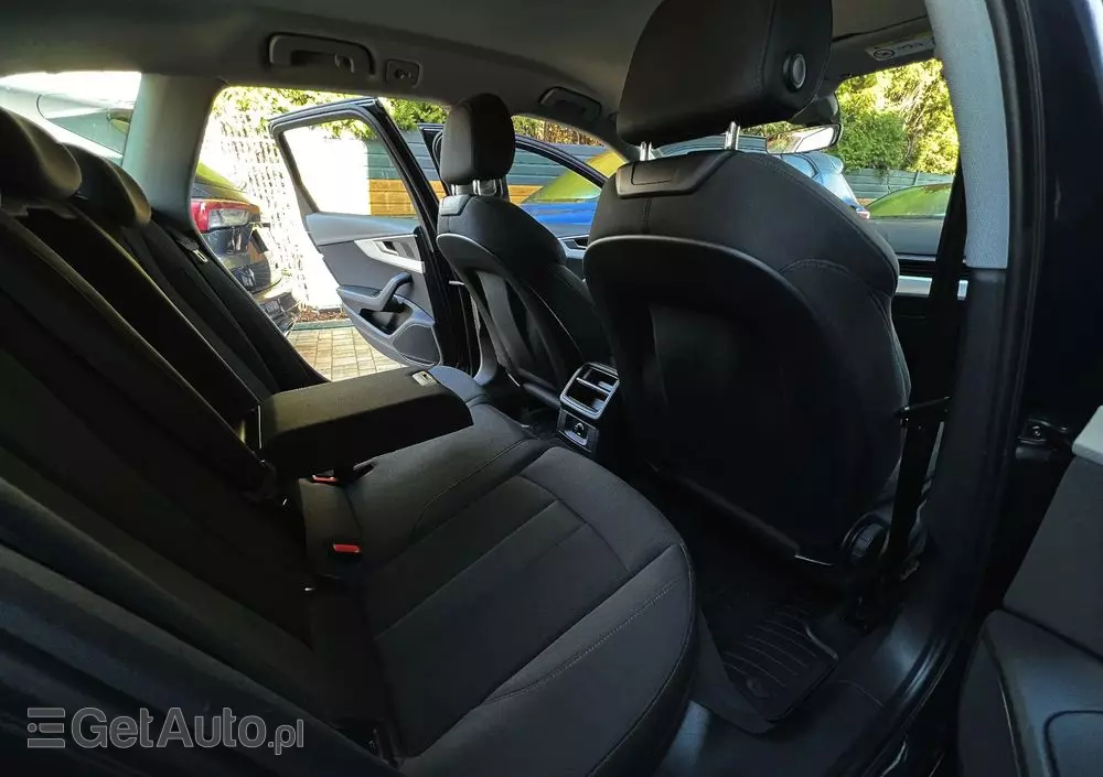 AUDI A4 2.0 TFSI ultra S tronic