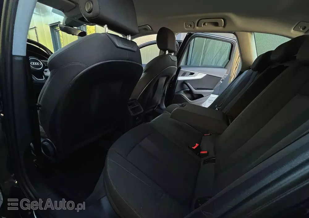 AUDI A4 2.0 TFSI ultra S tronic