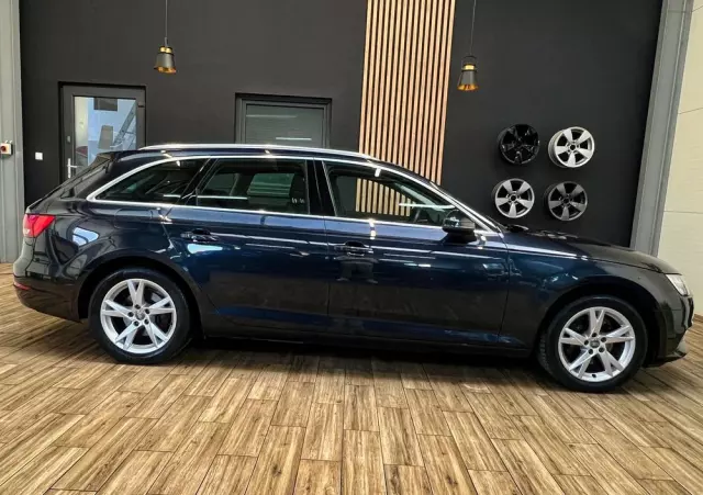 AUDI A4 2.0 TFSI ultra S tronic