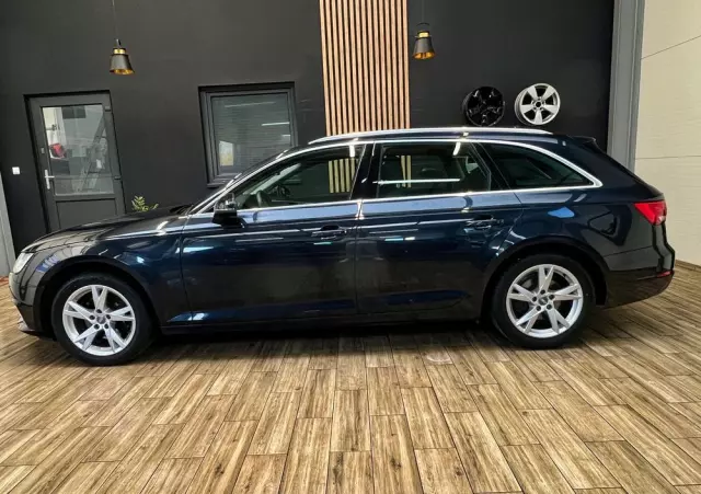 AUDI A4 2.0 TFSI ultra S tronic