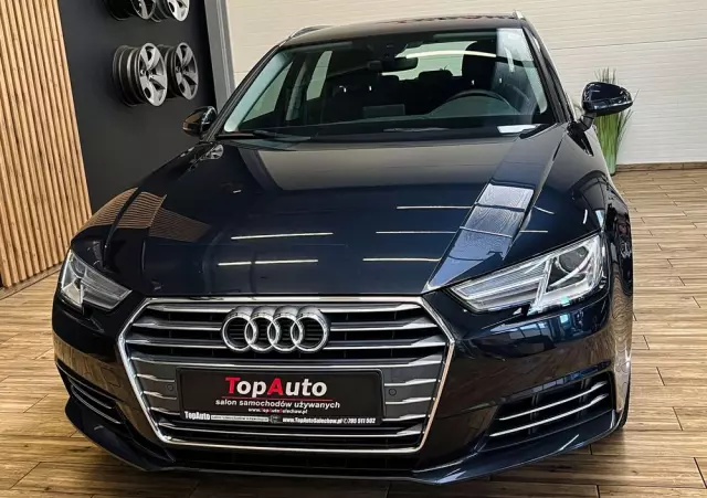 AUDI A4 2.0 TFSI ultra S tronic