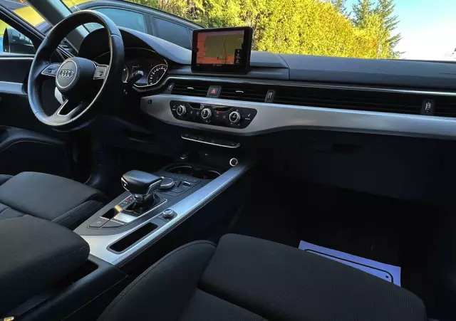 AUDI A4 2.0 TFSI ultra S tronic