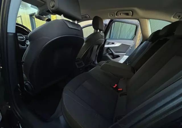 AUDI A4 2.0 TFSI ultra S tronic