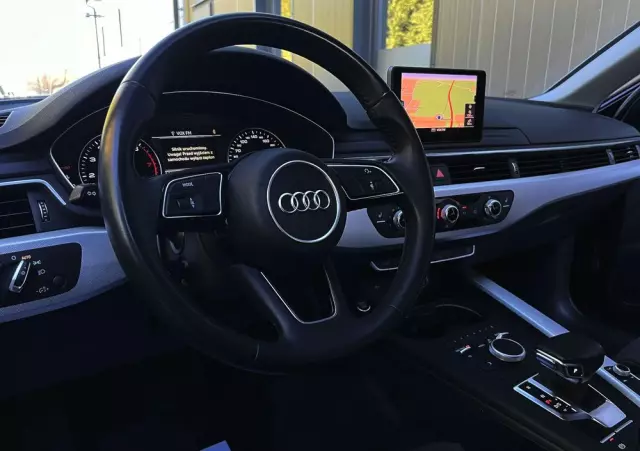 AUDI A4 2.0 TFSI ultra S tronic