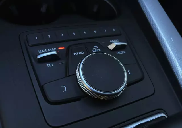 AUDI A4 2.0 TFSI ultra S tronic