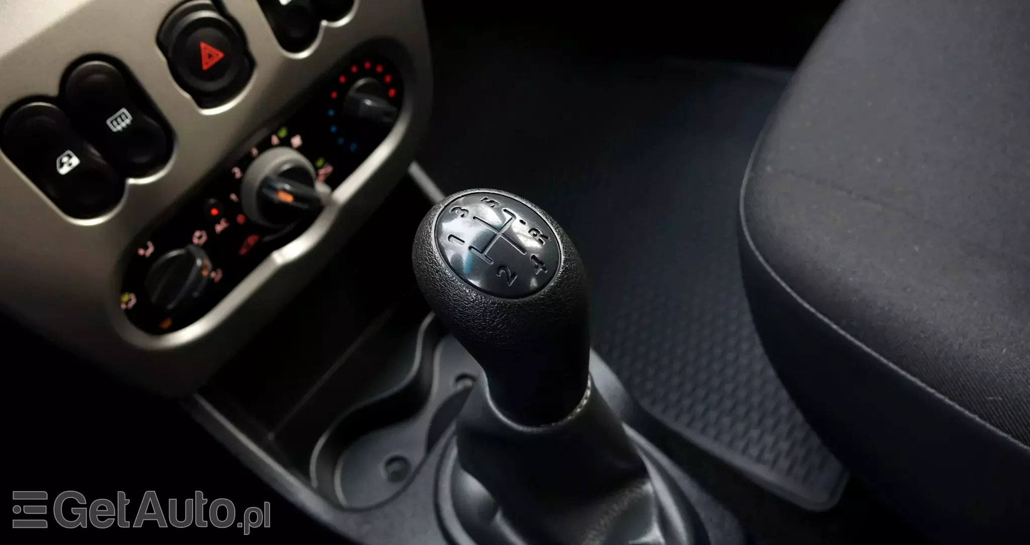 DACIA Sandero 1.2 16V Ambiance