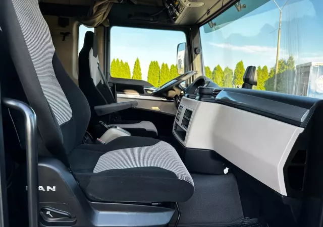 MAN TGM 12.250/E6/zestaw z przyczepą,poduszki P+T/kabina sypialna,automat,klima,webasto, 