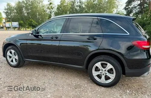 MERCEDES-BENZ GLC 