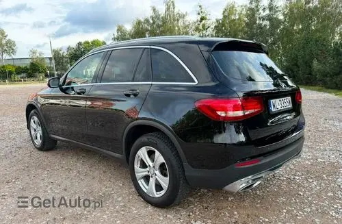 MERCEDES-BENZ GLC 