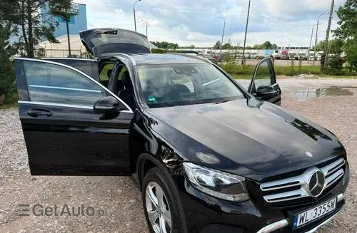 MERCEDES-BENZ GLC 