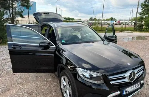 MERCEDES-BENZ GLC 