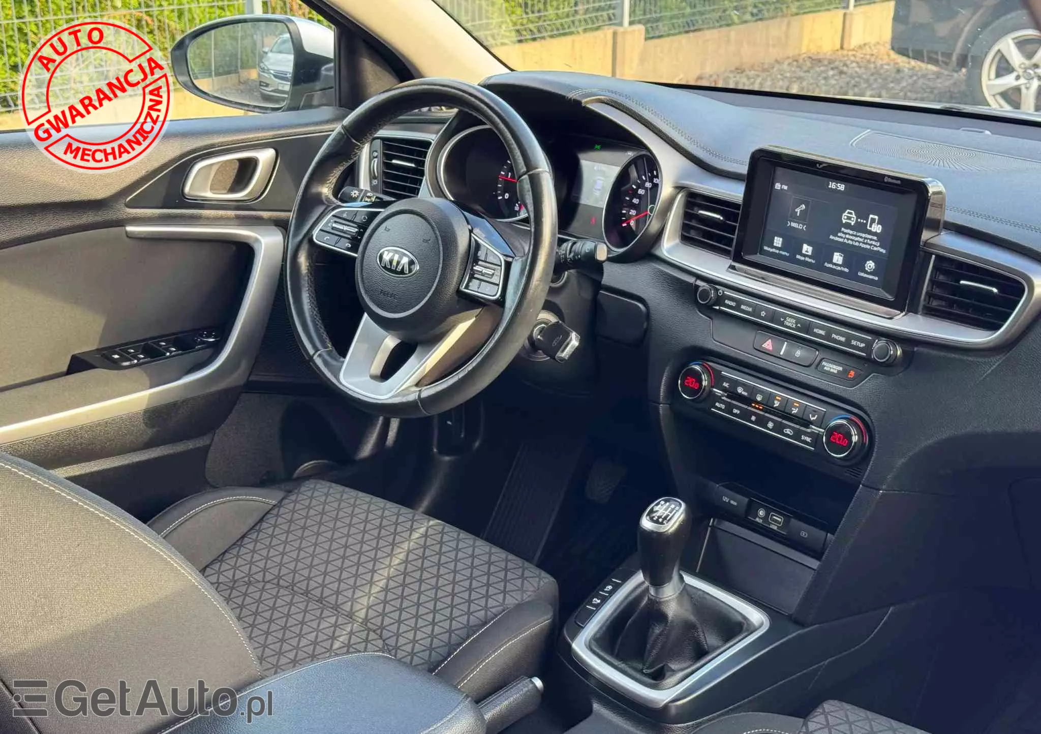 KIA Ceed 1.6 CRDi SCR M