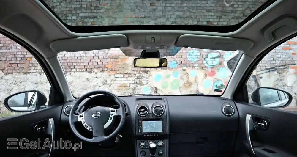 NISSAN Qashqai 2.0 Tekna Pack