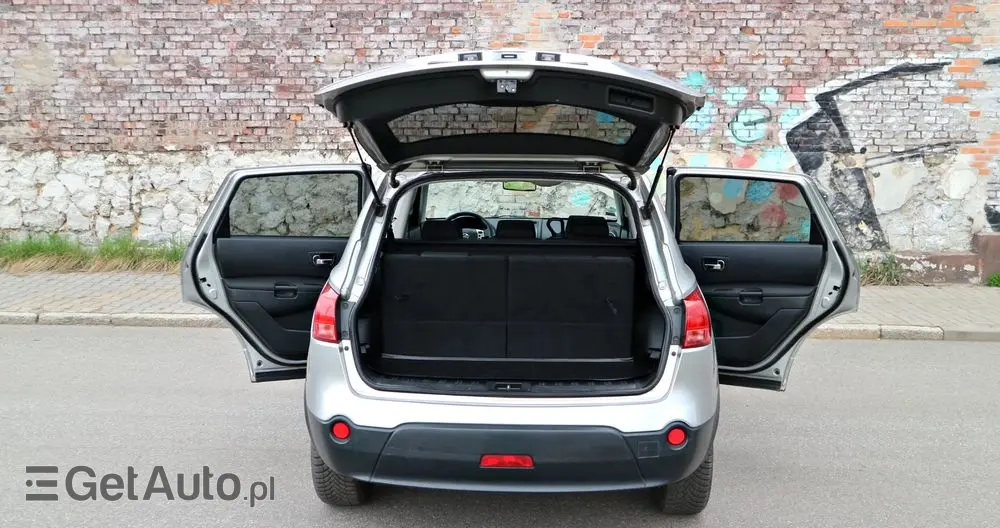 NISSAN Qashqai 2.0 Tekna Pack