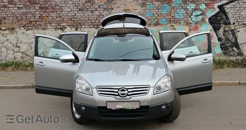 NISSAN Qashqai 2.0 Tekna Pack