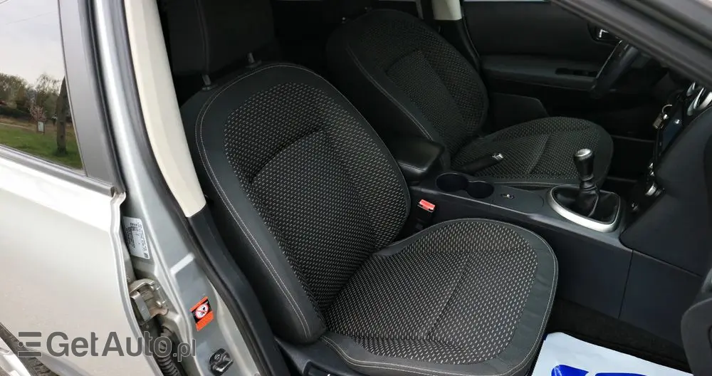 NISSAN Qashqai 2.0 Tekna Pack