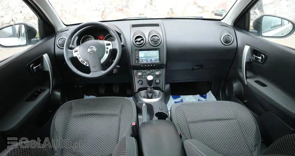 NISSAN Qashqai 2.0 Tekna Pack