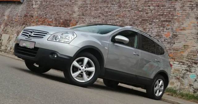 NISSAN Qashqai 2.0 Tekna Pack