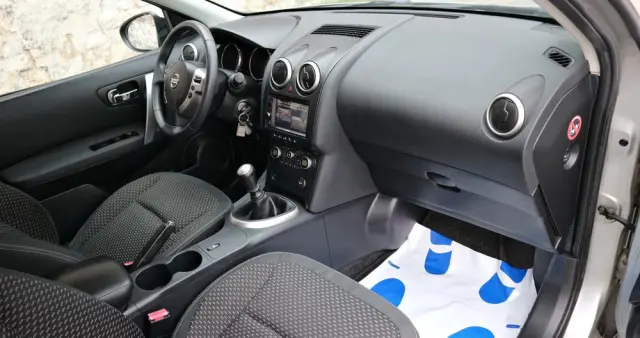 NISSAN Qashqai 2.0 Tekna Pack