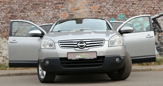 NISSAN Qashqai 2.0 Tekna Pack