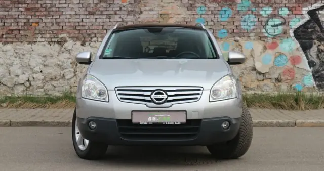 NISSAN Qashqai 2.0 Tekna Pack