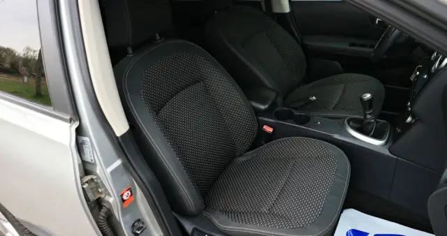 NISSAN Qashqai 2.0 Tekna Pack