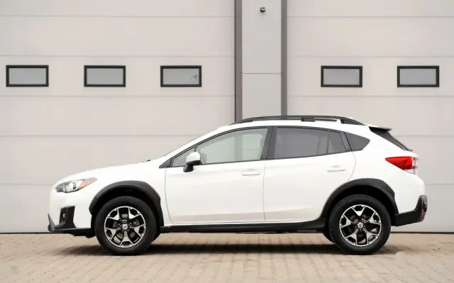 SUBARU Crosstrek 