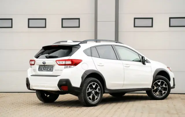 SUBARU Crosstrek 