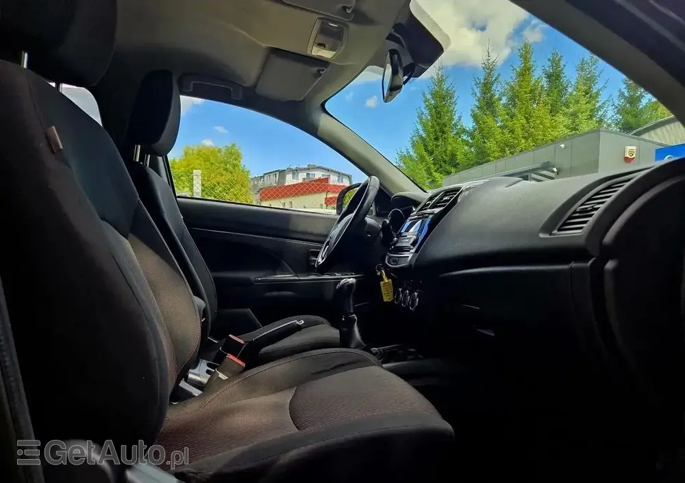 MITSUBISHI ASX 1.6 Invite