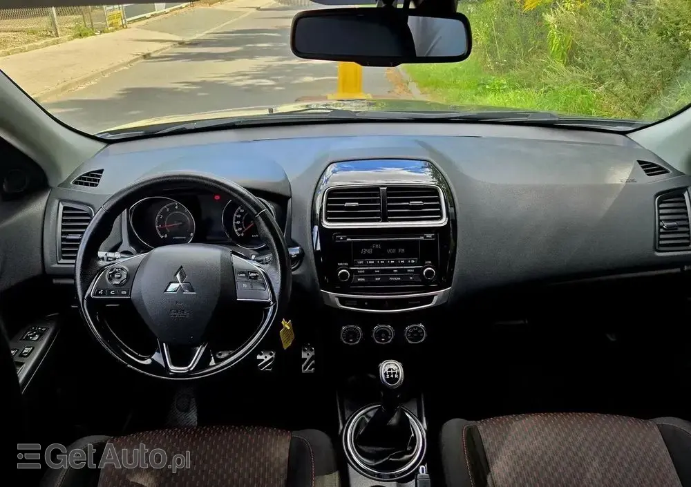 MITSUBISHI ASX 1.6 Invite