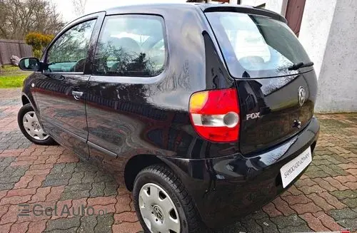 VOLKSWAGEN Fox 