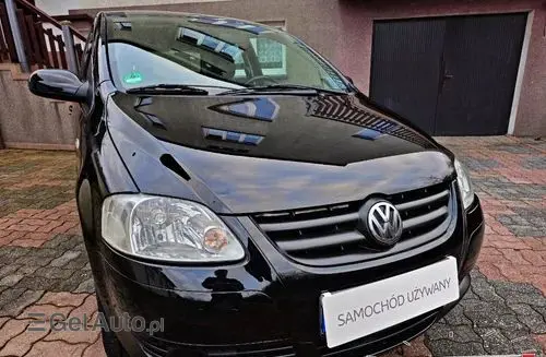 VOLKSWAGEN Fox 