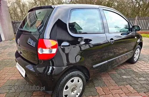 VOLKSWAGEN Fox 