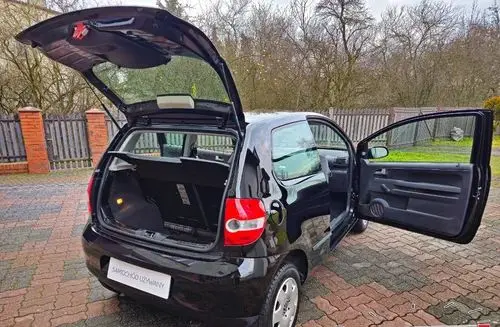 VOLKSWAGEN Fox 