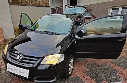 VOLKSWAGEN Fox 