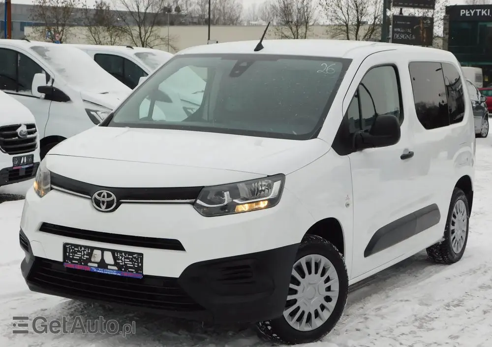 TOYOTA Proace City Verso 1.5 D-4D Family